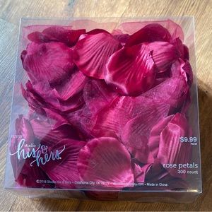 Studio His & Hers Burgundy Rose Petals- 300 count
